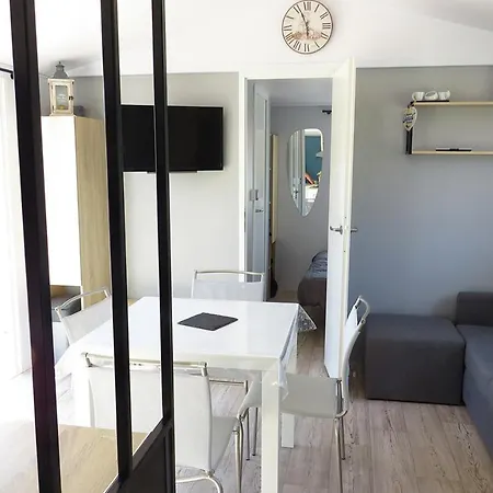 Avec Piscine, Pour 6